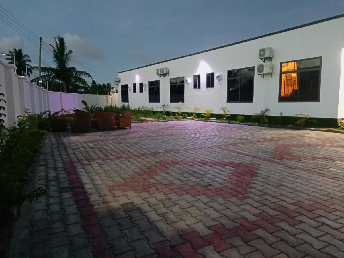 Chibuba Airport Accommodation Dar es Salaam Luaran gambar
