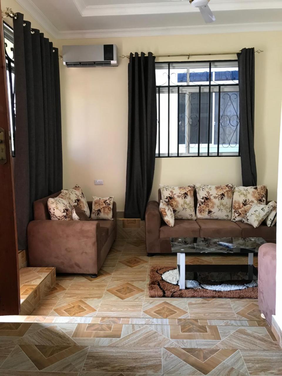 Chibuba Airport Accommodation Dar es Salaam Luaran gambar