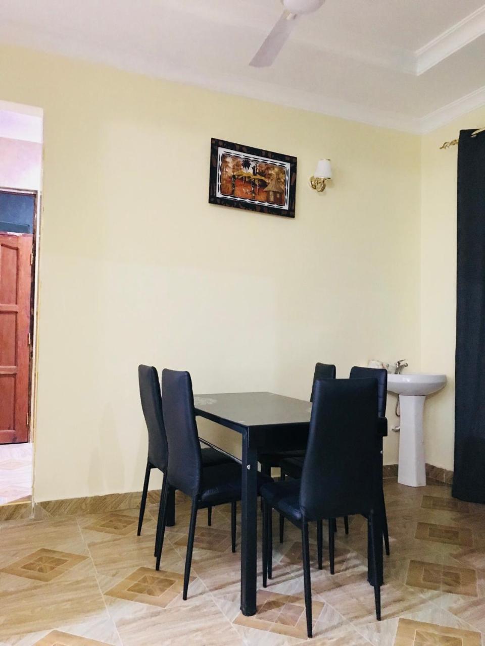 Chibuba Airport Accommodation Dar es Salaam Luaran gambar